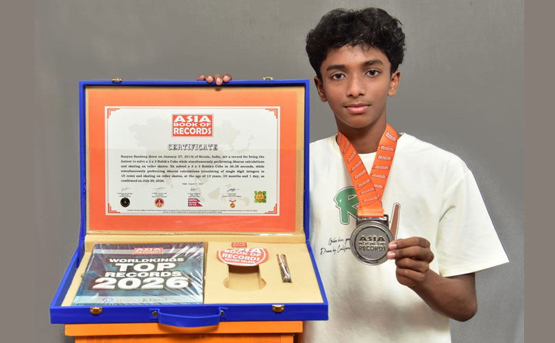 വിസ്മയമായി മലയാളി ബാലൻ, റോളർ സ്കേറ്റിങ്ങിനിടെ അബാക്കസും റൂബിക്സ് ക്യൂബും; ഏഷ്യ ബുക്ക് ഓഫ് റെക്കോർഡ്സ് നേടി  സായൻ സന്ദീപ്.